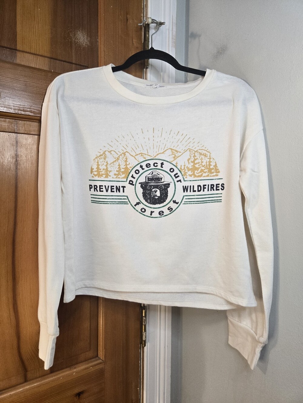 Grayson Threads Cream Graphic Long Sleeve Sleep Tee with Green Print